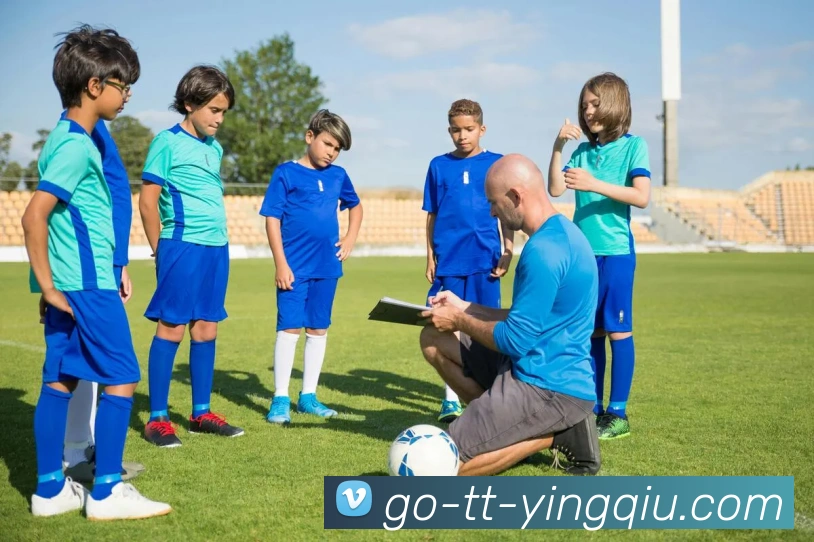 天天盈球APP 封面图